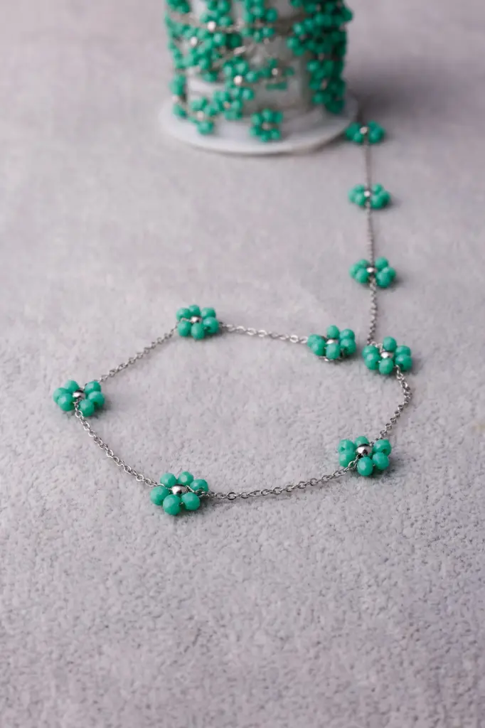 Green Flower Silver chain -stainless steel